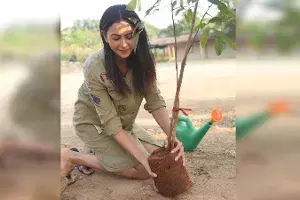గ్రీన్ ఇండియా ఛాలెంజ్లో పాల్గొన్న రకుల్ గ్రీన్ ఇండియా ఛాలెంజ్లో పాల్గొన్న రకుల్