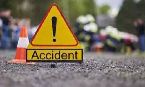 హైదరాబాద్: ఘోర రోడ్డు ప్రమాదం.. తల్లీకొడుకు దుర్మరణం