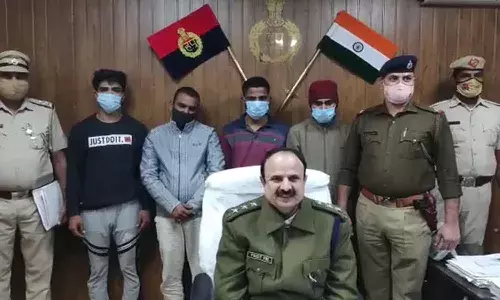 దళిత మహిళను పెళ్లి చేసుకున్నాడు.. ఊర్లో అడుగుపెట్టగానే..