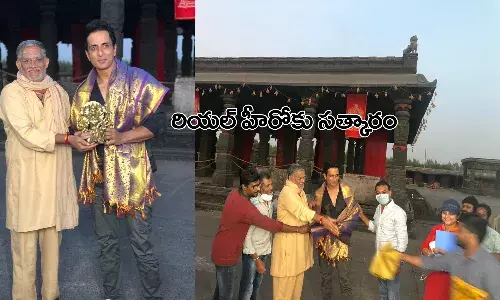 ఆచార్య సెట్లో సోనూసూద్కు సత్కారం