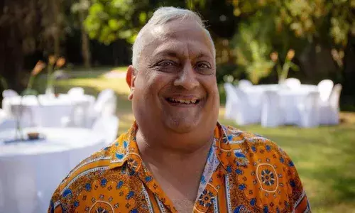 కరోనాతో మహాత్మాగాంధీ మునిమనవడు మృతి