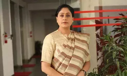 ఆ వ్యాఖ్యలు చేసిన వ్యక్తిని కేటీఆర్ ఎందుకు నిలదీయరు.? : విజయశాంతి