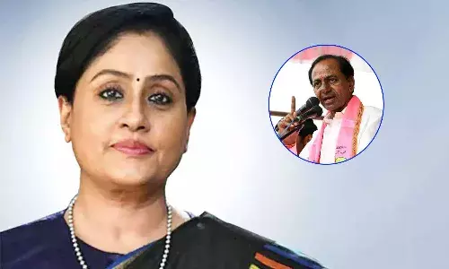 అలా చేయడం కేసీఆర్ గారికి అలవాటుగా మారింది : విజయశాంతి