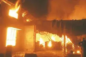 జీడిమెట్ల పారిశ్రామిక వాడలో అగ్ని ప్రమాదం జీడిమెట్ల పారిశ్రామిక వాడలో అగ్ని ప్రమాదం