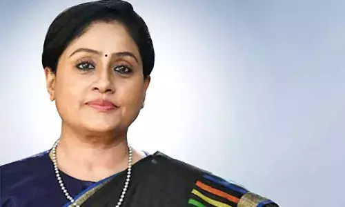 అదే ఓటర్లను పోలింగ్ బూత్లకు రాకుండా చేసింది : విజయశాంతి