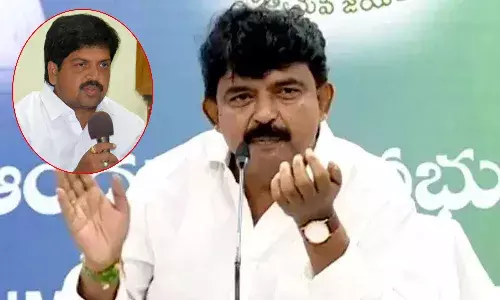 మంత్రి పేర్ని నానిపై హత్యాయత్నం కేసు.. మాజీ మంత్రి కొల్లు ర‌వీంద్ర‌కు నోటీసులు