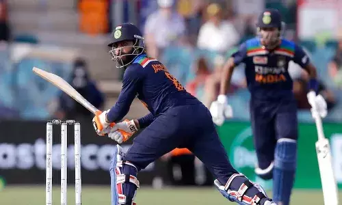 రెచ్చిపోయిన జ‌డేజా.. ఆస్ట్రేలియా టార్గెట్ ఎంతంటే..