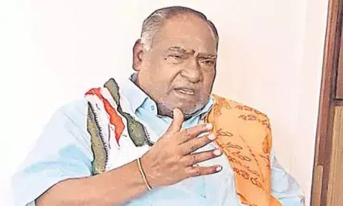 మాజీ మంత్రి కమతం రామిరెడ్డి కన్నుమూత‌