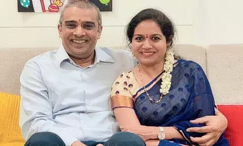 నిశ్చితార్థం చేసుకున్న సింగర్ సునీత.. ఫోటోలు వైరల్..!