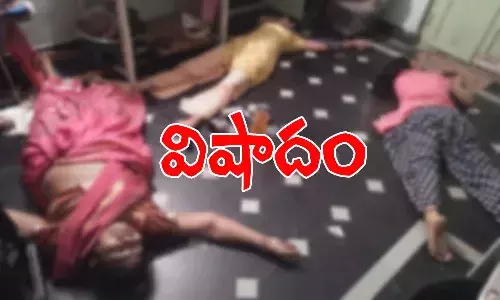 పెళ్లి జరగాల్సిన ఇంట్లో ఆర్థిక ఇబ్బందుల కారణంగా..