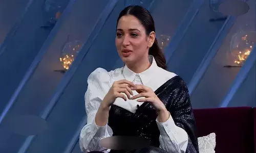 రౌడీతో కిస్సులకు ఓకే చెప్పిన తమన్నా.. వీడియో వైరల్