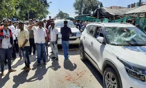 టీడీపీ నేత‌ల‌పై వైసీపీ శ్రేణుల దాడి.. తంబ‌ళ్లప‌ల్లిలో ఉద్రిక్త‌త‌..!