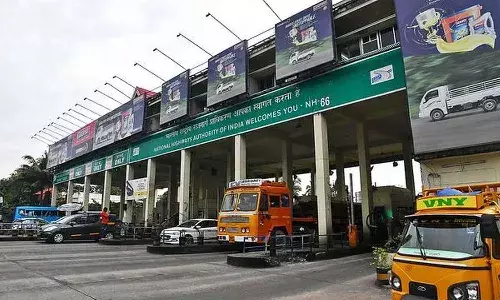 కేంద్రం సరికొత్త ఆలోచన.. ఇక టోల్ గేట్లు ఉండవు