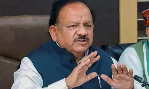 వ్యాక్సిన్ వద్దనుకున్న వాళ్లను బలవంతం చేయం