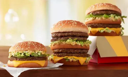 క‌స్ట‌మ‌ర్ల‌కు మెక్‌డొనాల్డ్స్ గుడ్‌న్యూస్.. వాట్సాప్ నుంచి కూడా..