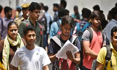 ఏపీలో ఇంజినీరింగ్, ఫార్మసీ ఫీజుల ఖరారు