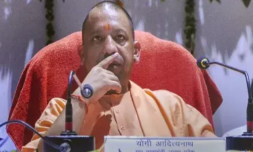 లవ్ జిహాద్ విషయంలో యోగి సర్కార్ వెనక్కు తగ్గాల్సిందేనా..!