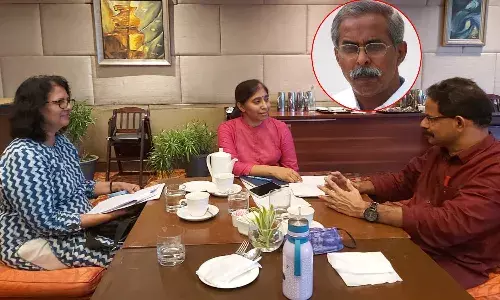 వివేకానంద రెడ్డి హత్య కేసు.. సంచలన వ్యాఖ్యలు చేసిన కేరళ హక్కుల కార్యకర్త జోమున్