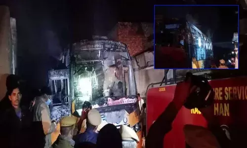 Bus catches fire in Rajasthan