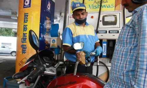 Petrol prices touch new high