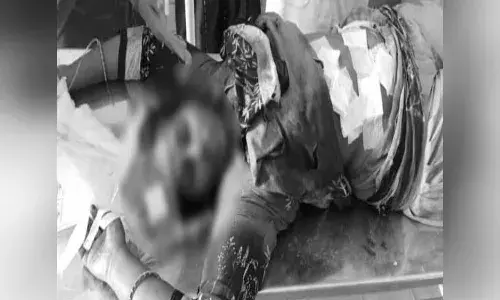 Young man attacks on a woman in Chittor.