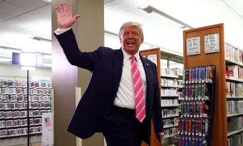 Trump Pardons 73 Including Ex-Aide Steve Bannon.