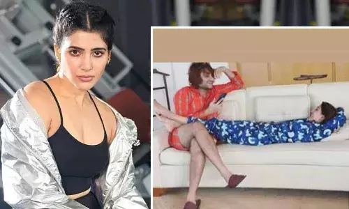 అభిమానుల ట్రోలింగ్.. ఫోటో డిలీట్ చేసిన సమంత..!