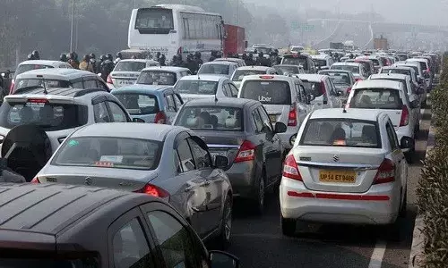 Green tax mooted for personal vehicles older than 15 years