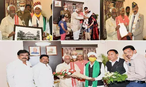 Bandaru Dattatreya Meet Awardees At Raj Bhavan