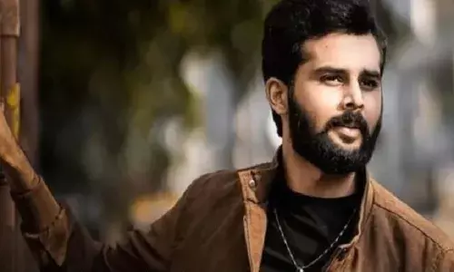 విషాదంలో సినీ ఇండస్ట్రీ.. యువ నటుడు ఆత్మహత్య