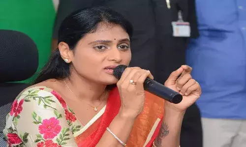 YS Sharmila to hold meeting with YSR loyalists today.