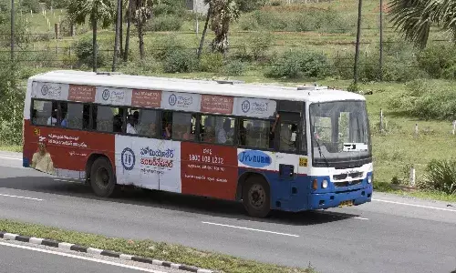 Man jump from the bus in vikarabad district