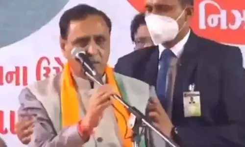 Vijay Rupani Tested Corona Positive