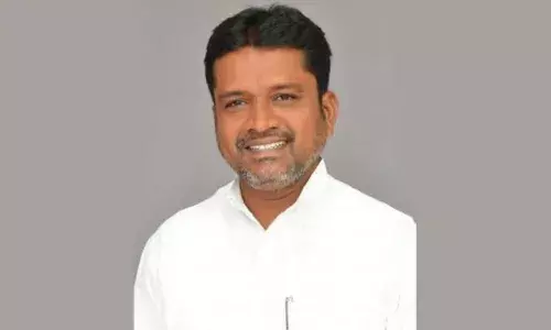 జడ్పీ చైర్మన్ పుట్ట మధు సంచ‌ల‌న వ్యాఖ్య‌లు.. సీఎం ద‌గ్గ‌రికి వెళ్ల‌లేదు
