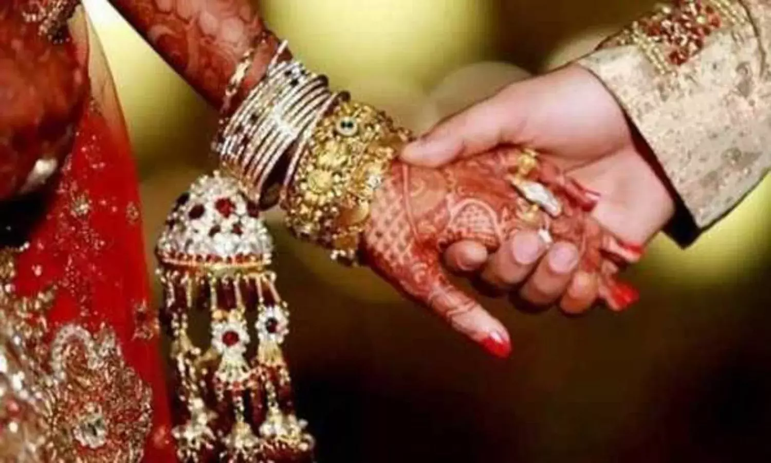 Bihar girl marries lover after leaving home