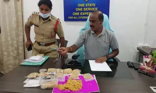 Police Chased Huge Gold Robbery Case at Peddapalli