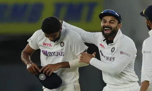 గులాబీ టెస్టులో టీమ్ఇండియా ఘన విజయం
