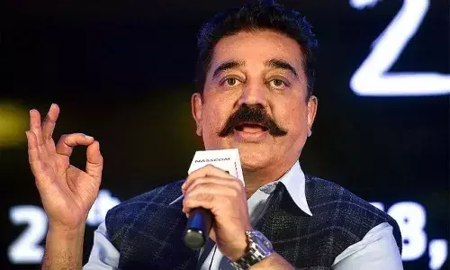 Sarathkumar meets Kamal Haasan