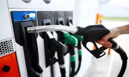 Finance ministry considers cutting taxes on petrol diesel