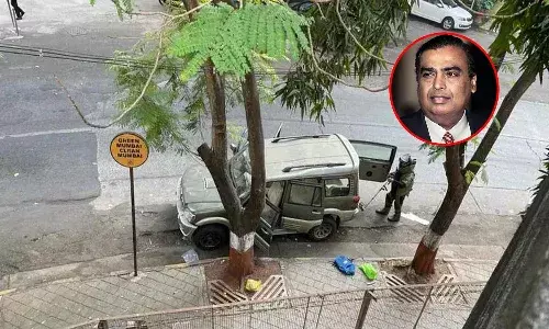 Explosives outside Mukesh Ambani’s house
