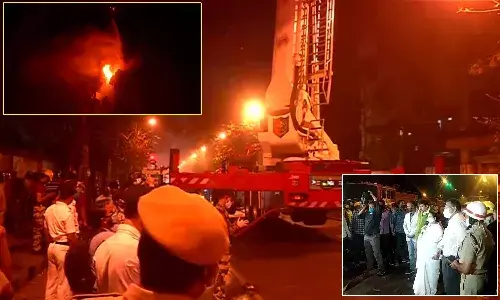 కోల్‌కతాలో భారీ అగ్నిప్రమాదం.. 9 మంది మృతి.. ఘ‌ట‌నా స్థ‌లానికి వెళ్లిన సీఎం మ‌మ‌త‌