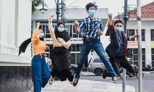 జేఈఈ మెయిన్‌లో సత్తా చాటిన తెలంగాణ విద్యార్థులు..బాలికల విభాగంలో దేశంలోనే టాపర్‌