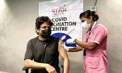 Akkineni Nagarjuna receives covid 19 vaccination
