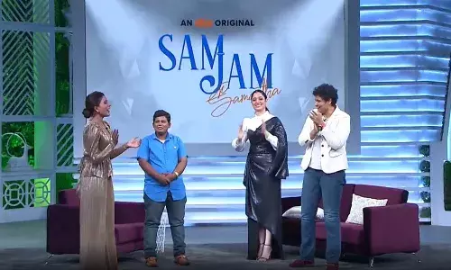 Samantha gift to auto driver