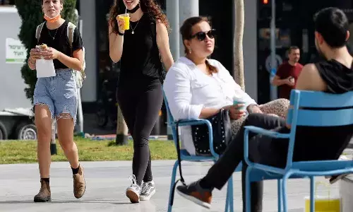 Israel govt say, no need to wear mask