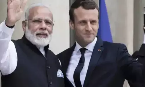 france help to India