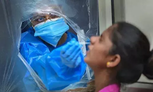 ప్రజల వద్దకే కరోనా పరీక్షలు