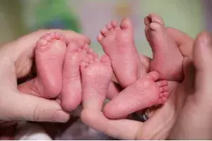 mail woman given birth to nine babies mail woman given birth to nine babies