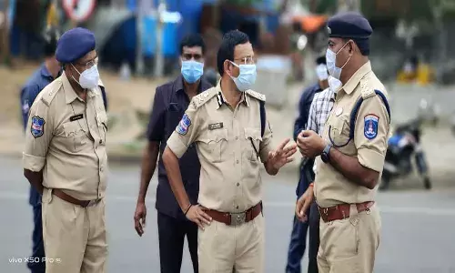 రేపటి నుండి మరింత కఠినంగా లాక్డౌన్ : సీపీ సజ్జనార్