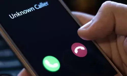 జీజీహెచ్లో లైంగిక వేధింపుల ఆరోపణలు.. అలా ఎలా అడుగుతావంటూ..